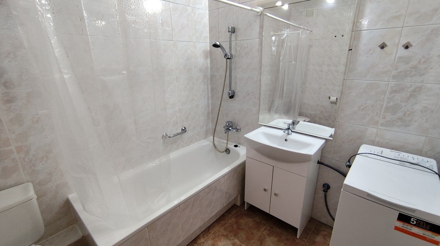 Rozkładowe 2 pok., 45m2, parter, ul. SYBIRAKÓW