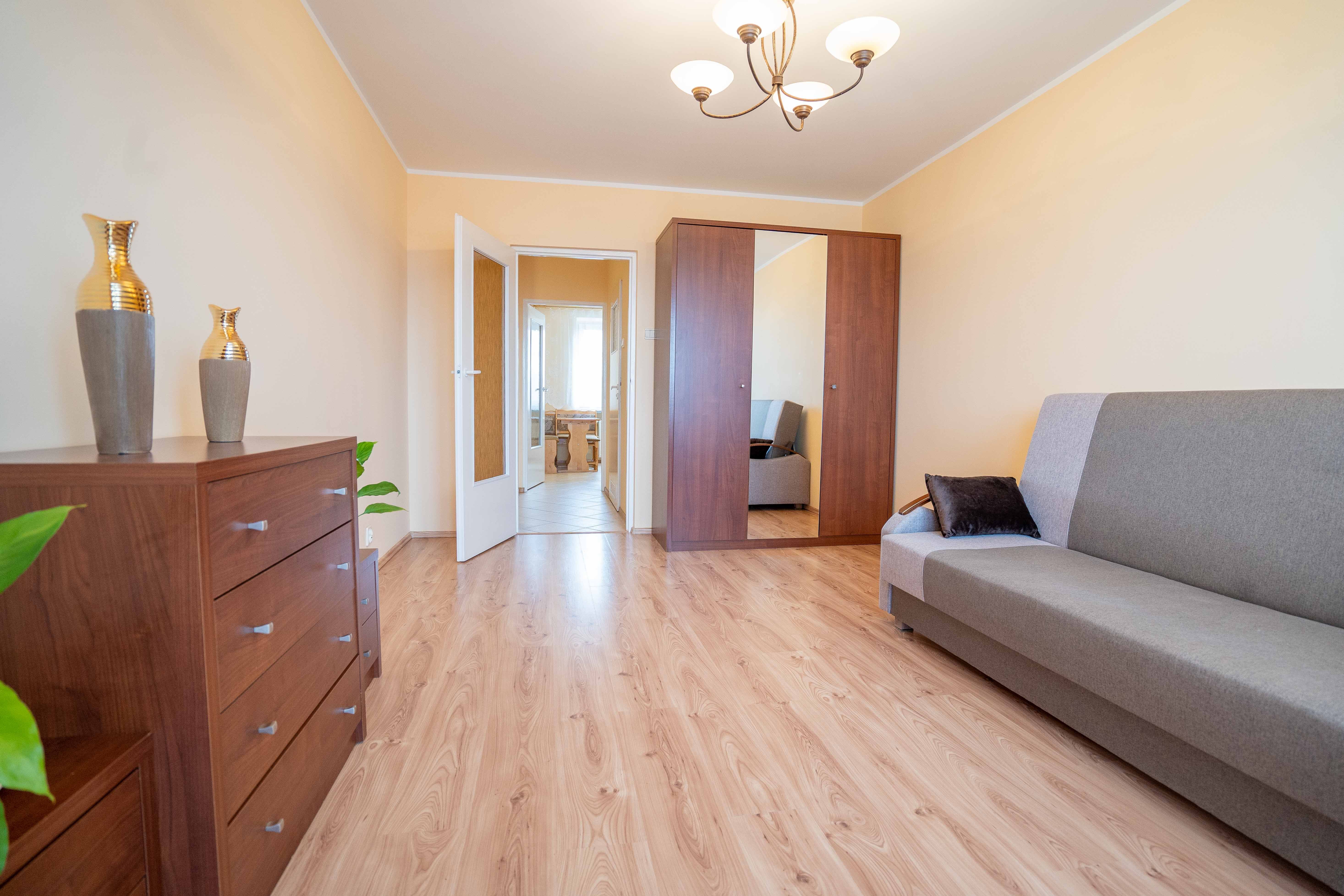 2-pokojowe z oddzielnymi pokojami na Antoniuku