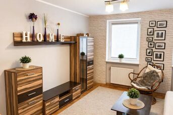 MIESZKANIE 2-POKOJOWE, BLISKO CENTRUM (BOJARY) 