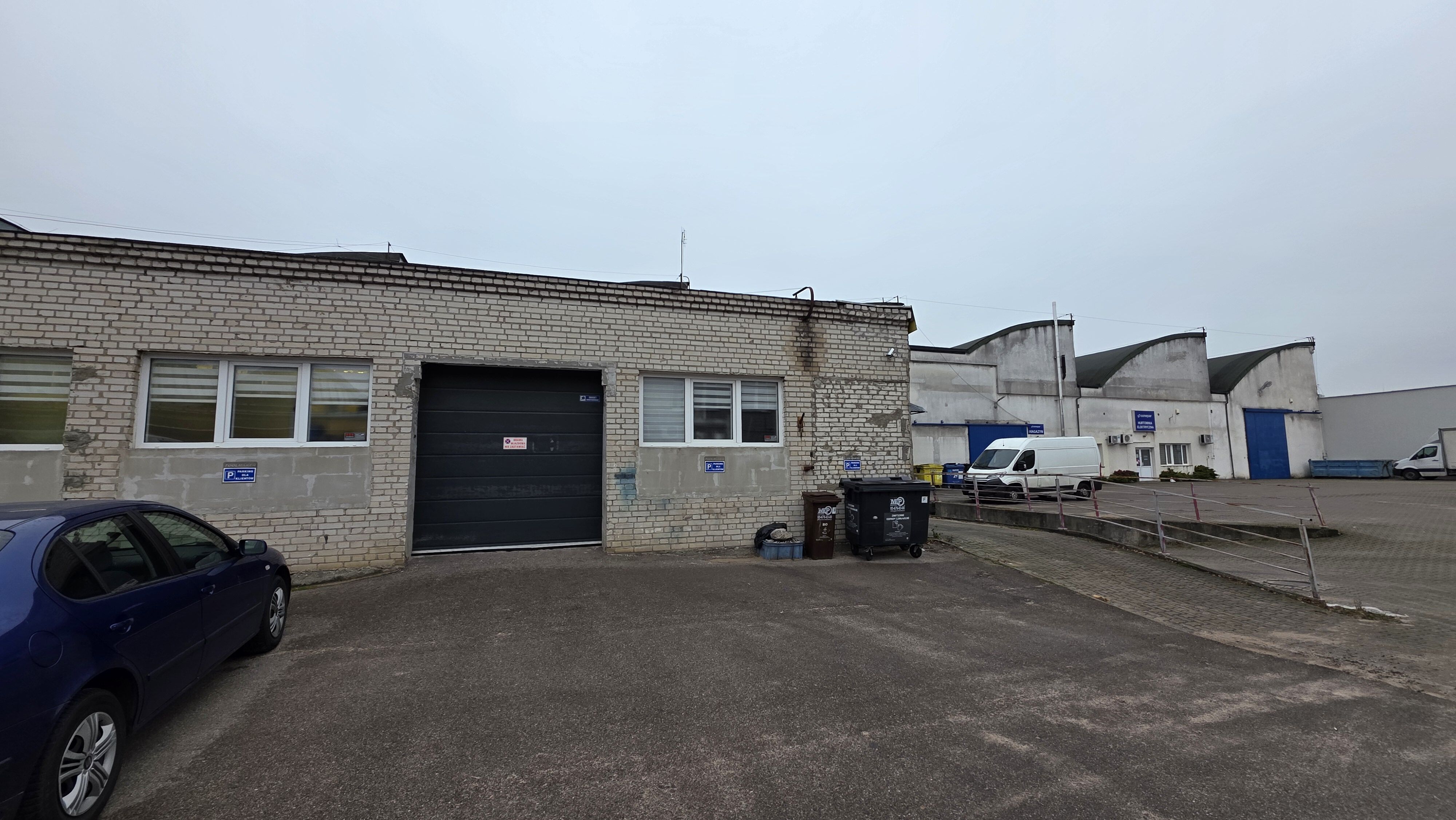 Magazyn Hala z biurem do wynajęcia 125 m2