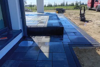 Przyjmę zlecenia brukarskie 