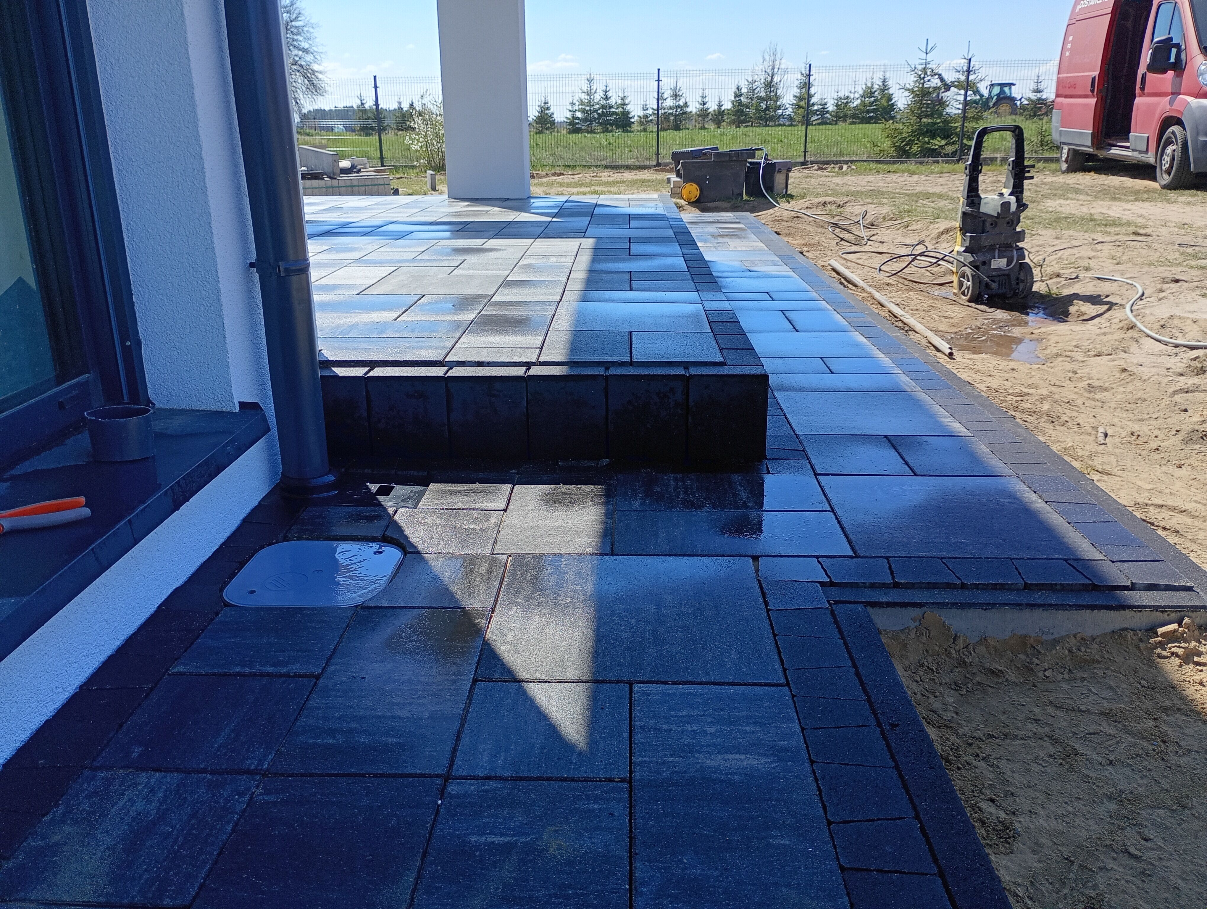 Przyjmę zlecenia brukarskie 