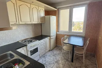 Sprzedam mieszkanie trzypokojowe 59,09m2