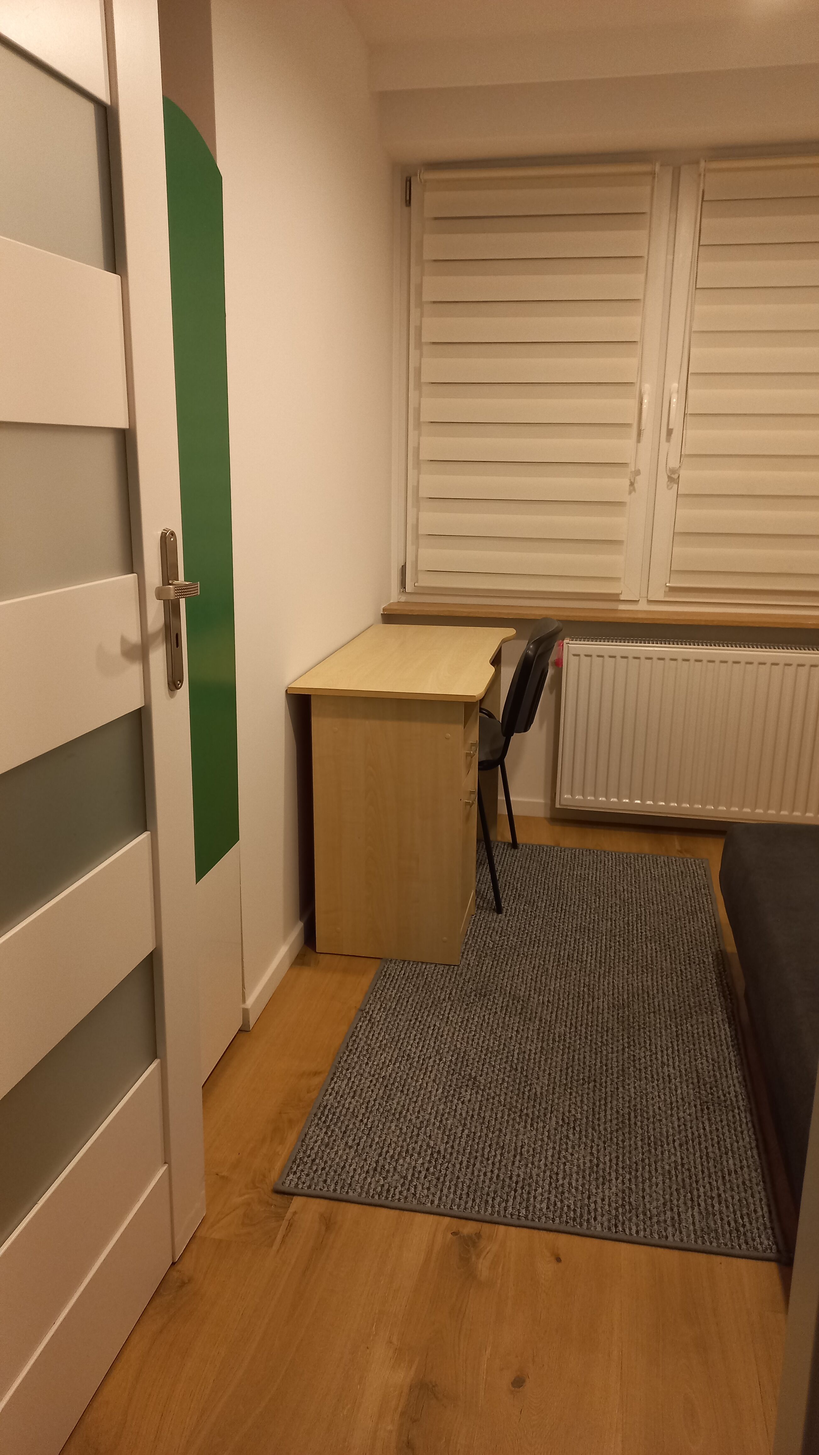 Pokój 1-osobowy dla kobiety, ul. Bema 89A, Centrum