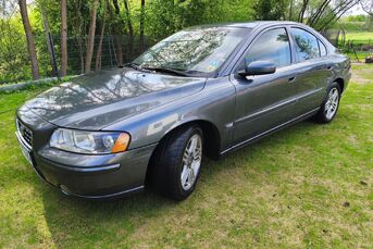 VOLVO S60 2.4 D5 2006 LIFT MOMENTUM 136kW podkręco