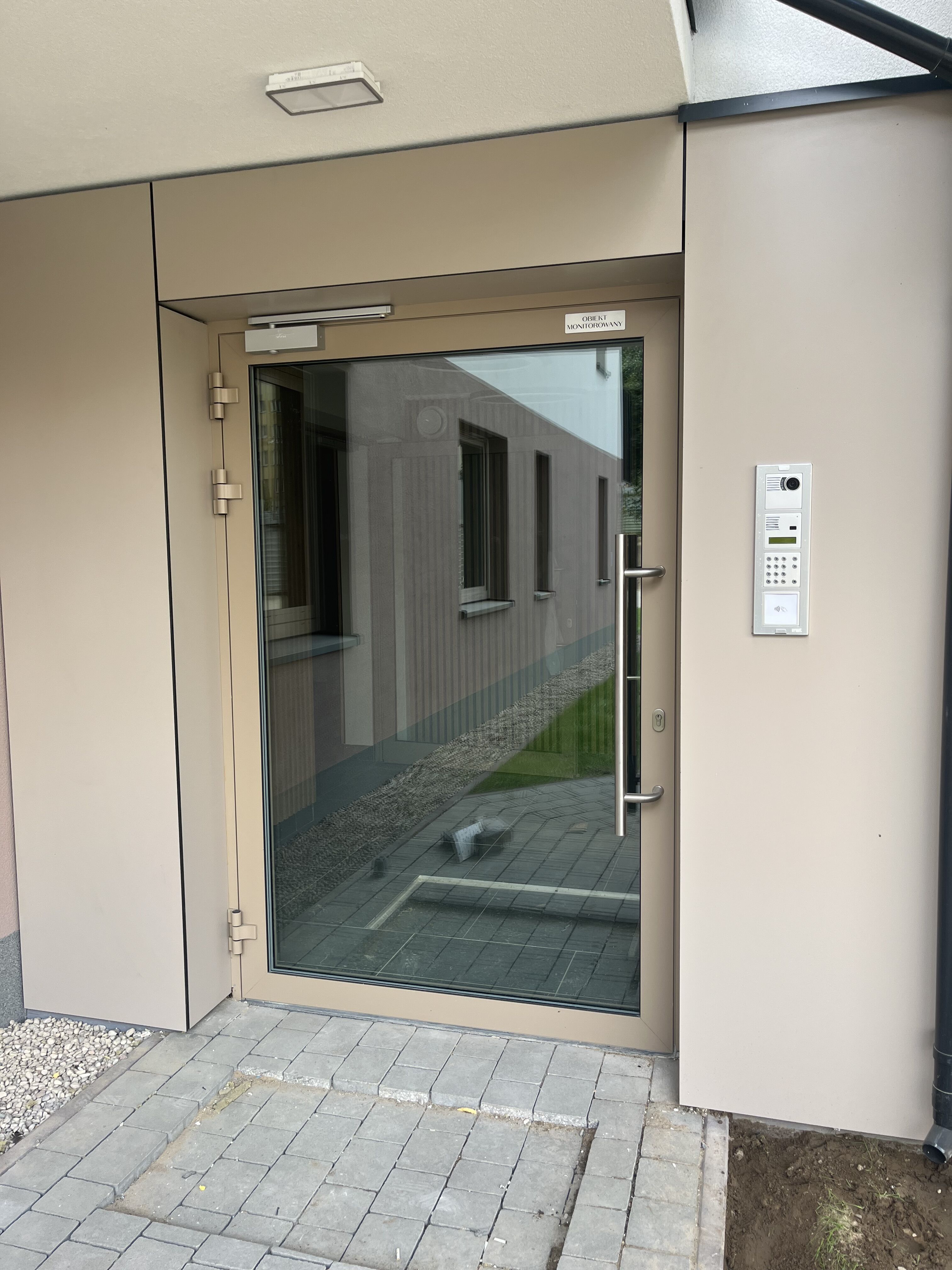 Pracownik produkcji - stolarka aluminiowa