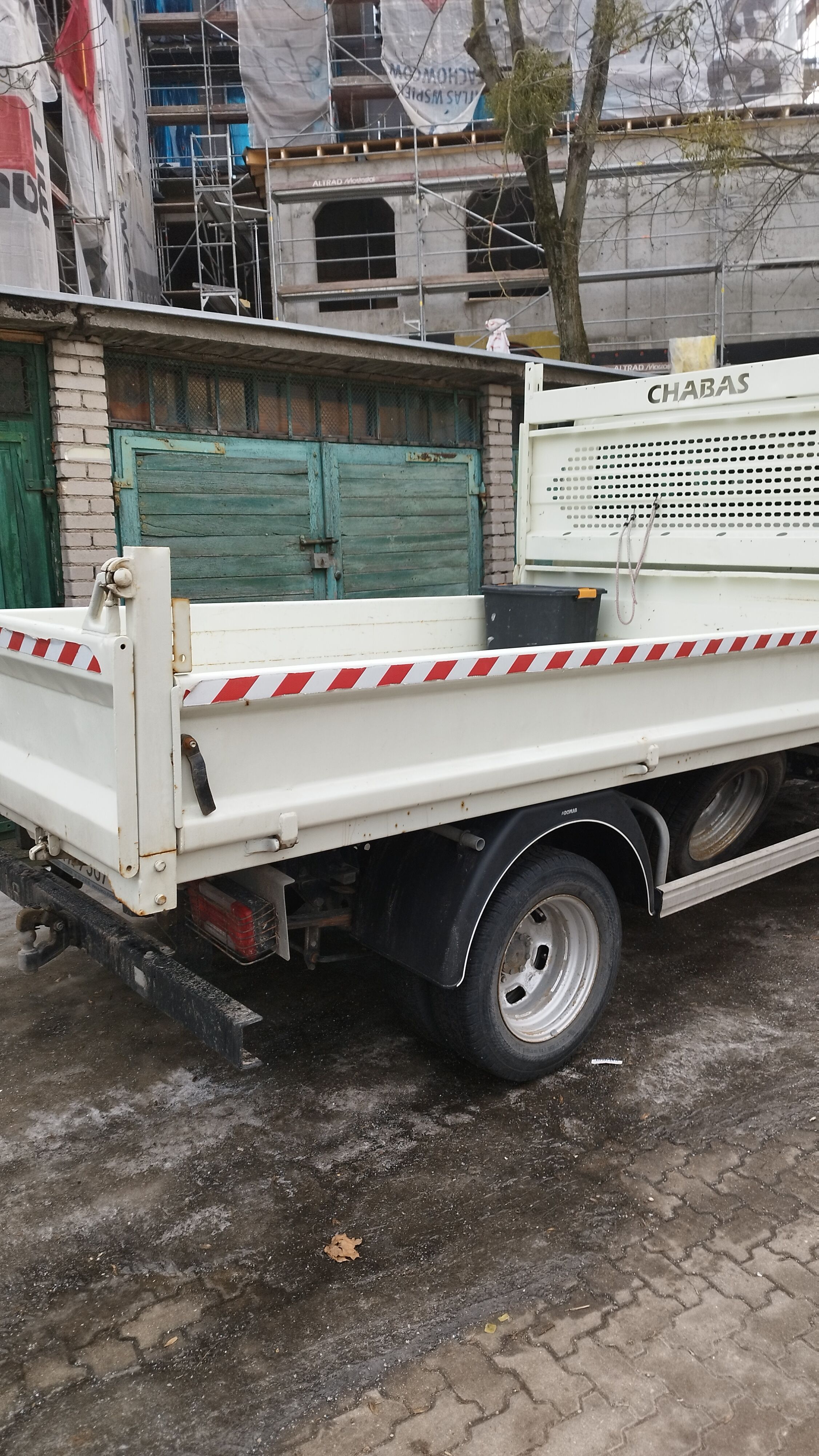 Transport wywrotką 3,5 tony – szybko i solidnie.