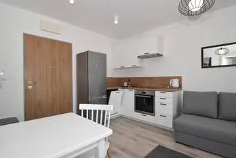 Kawalerka 2 pokoje 26m2,taras 25m2, Wierzbowa 2,Ip