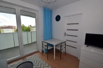 Kawalerka 2 pokoje 26m2, balkon, Wierzbowa 2,IIIp.
