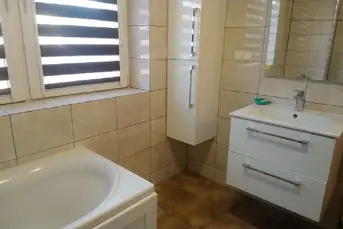 Przestronne 2 pok. , 52m2, IIp., ul. WARSZAWSKA
