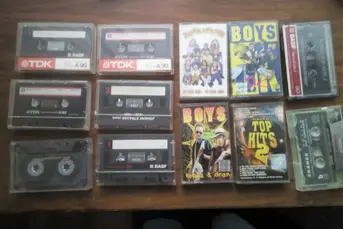 Sprzedam kasety VHS video ,magnetofonowe Białystok