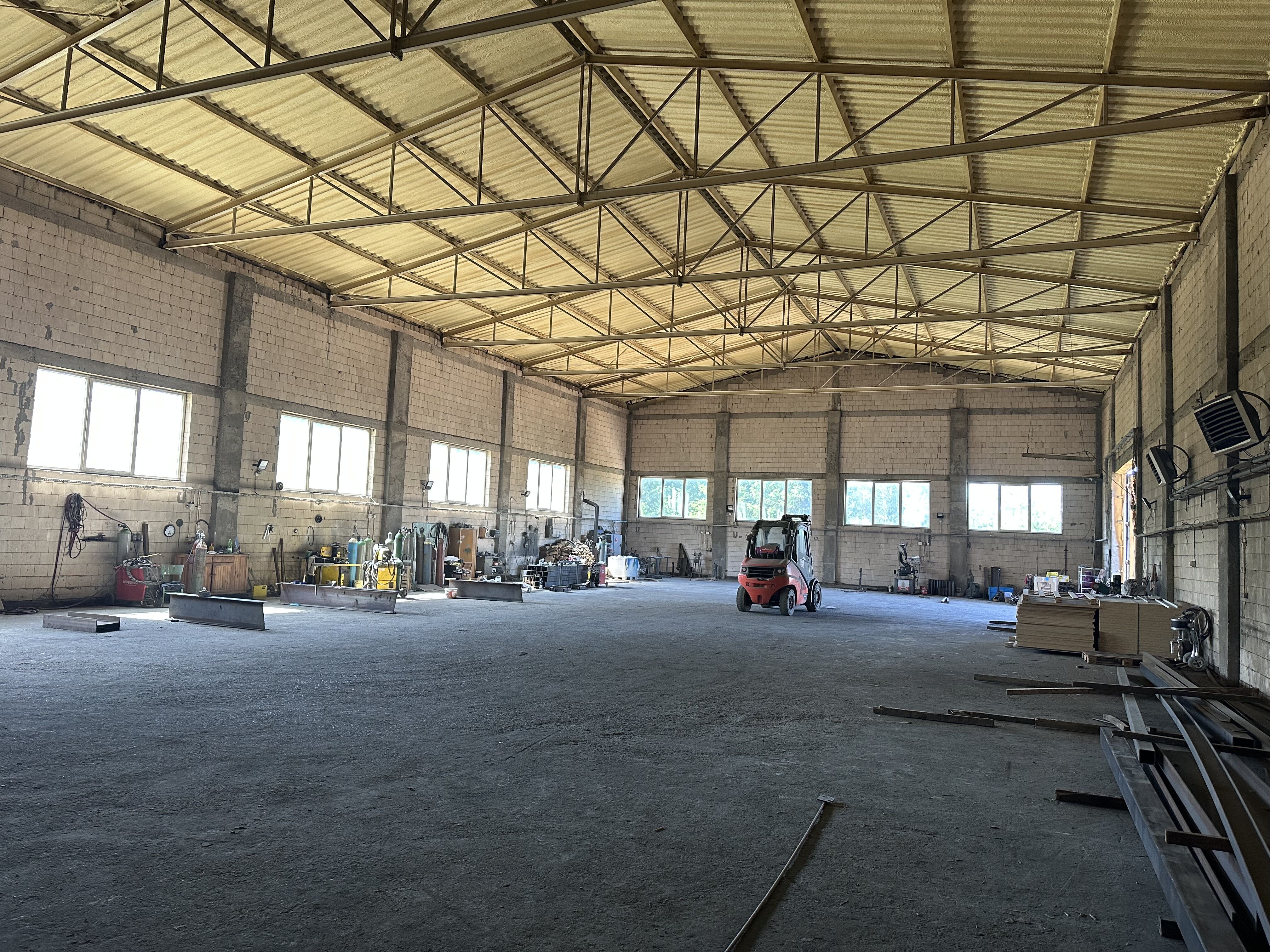 Wynajmę Hale 800m2