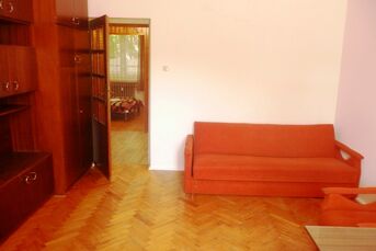 ul. Podleśna, mieszkanie 2-pokojowe, 50m2, parter.