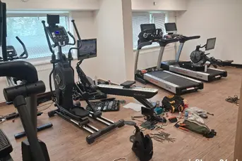 Serwis siłowni,naprawa sprzętu fitness Warszawa Re