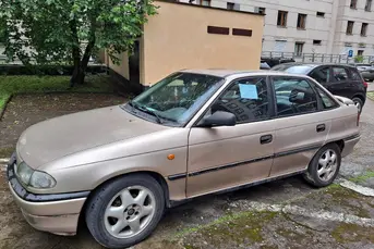Opel Astra - tanio!