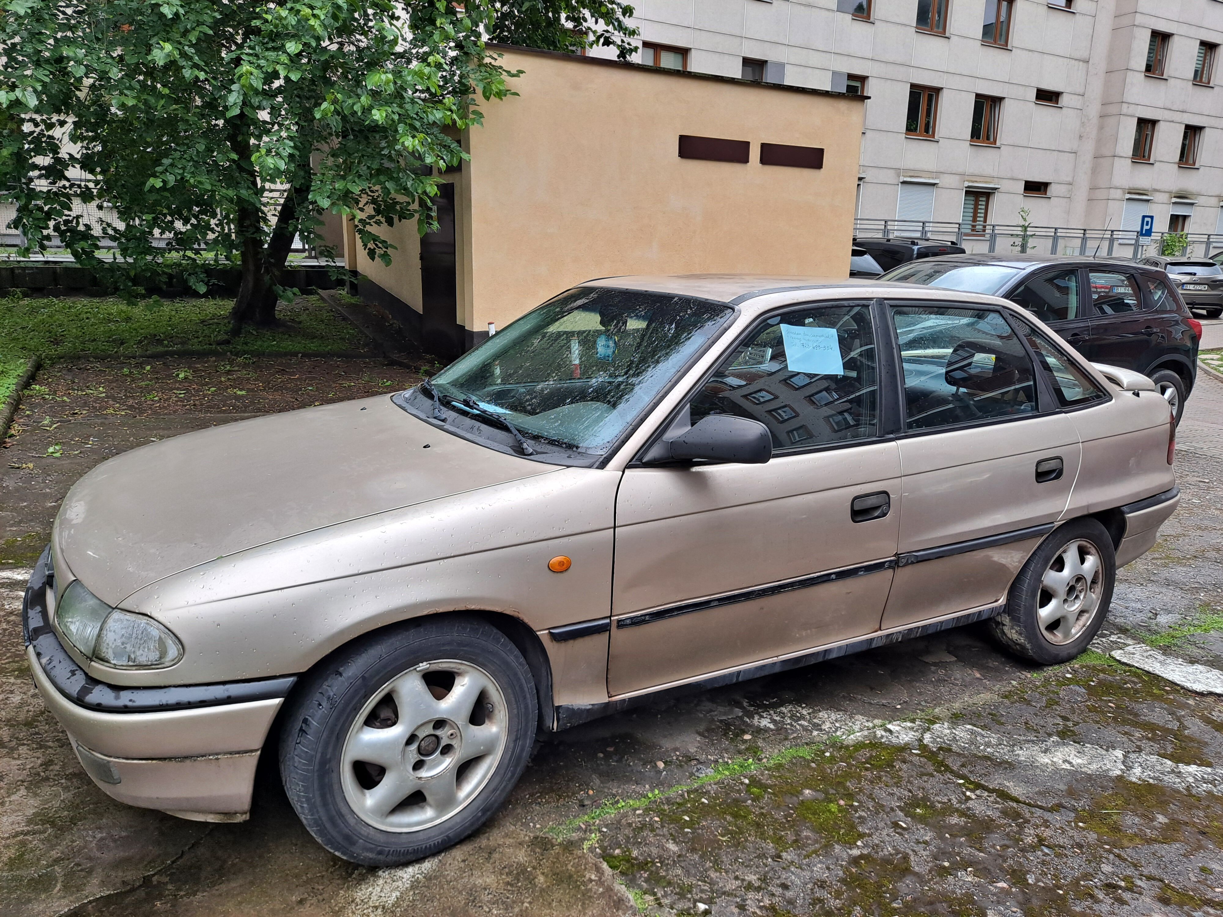 Opel Astra - tanio!
