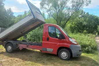 Transport materiałów budowlanych Wywrotka 3,5 t