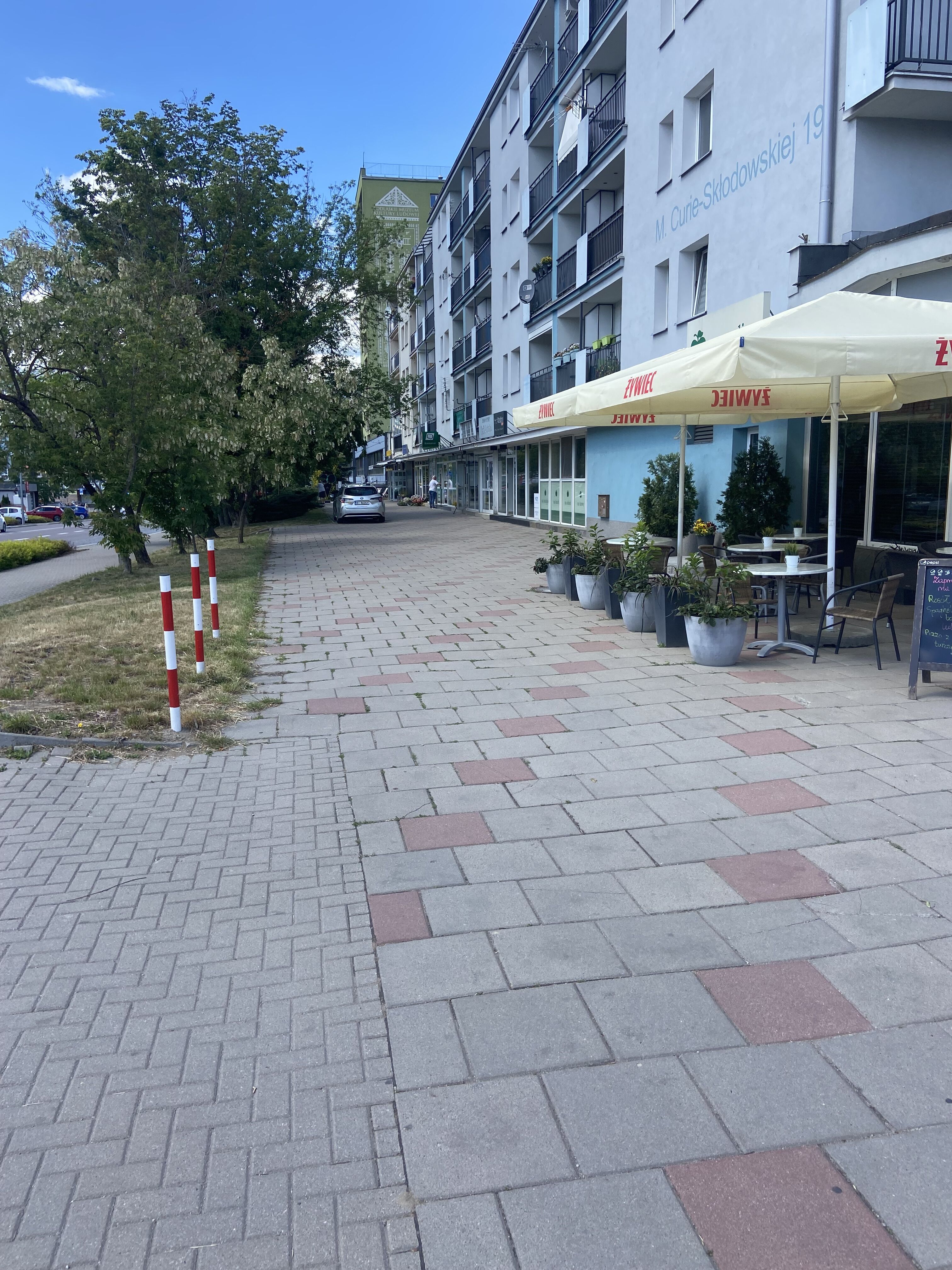 Lokal o pow 15,5 m2 przy ul.Skłodowskiej 19