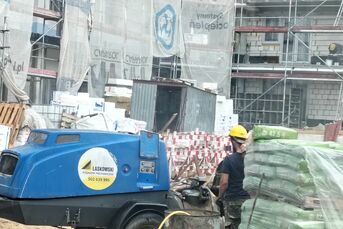Praca przy posadzkach