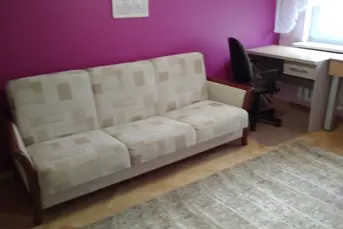 Pokój w mieszkaniu 3 pokojowym  os. Mickiewicza