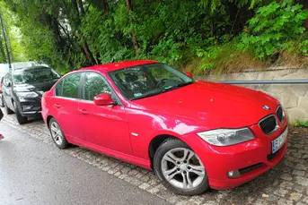 BMW 318d z 2011 r