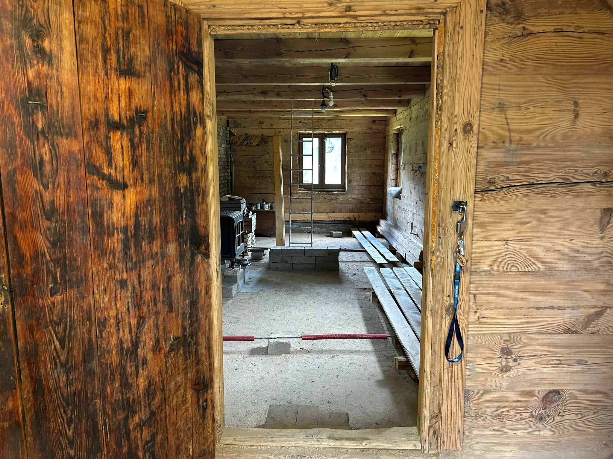 Atrakcyjny dom drewniany 80/5800m2, gm. MICHAŁOWO