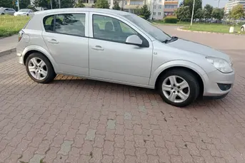 Opel Astra 2009 r