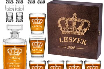 Zestawy prezentowe z grawerem, karafka i szklanki do whisky, kieliszki z grawere