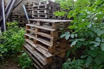 Palety drewniane