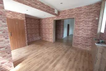 Lokal 58 m2 na parterze przy ul Waszyngtona 25.