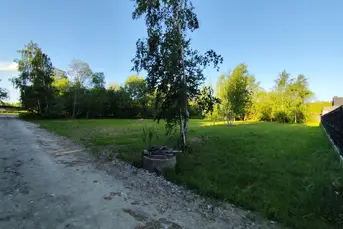 Atrakcyjna działka o pow. 1592m2, NIEWODNICA Kor.