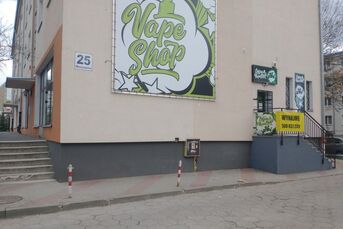 Lokal 58 m2 na parterze przy ul Waszyngtona 25.