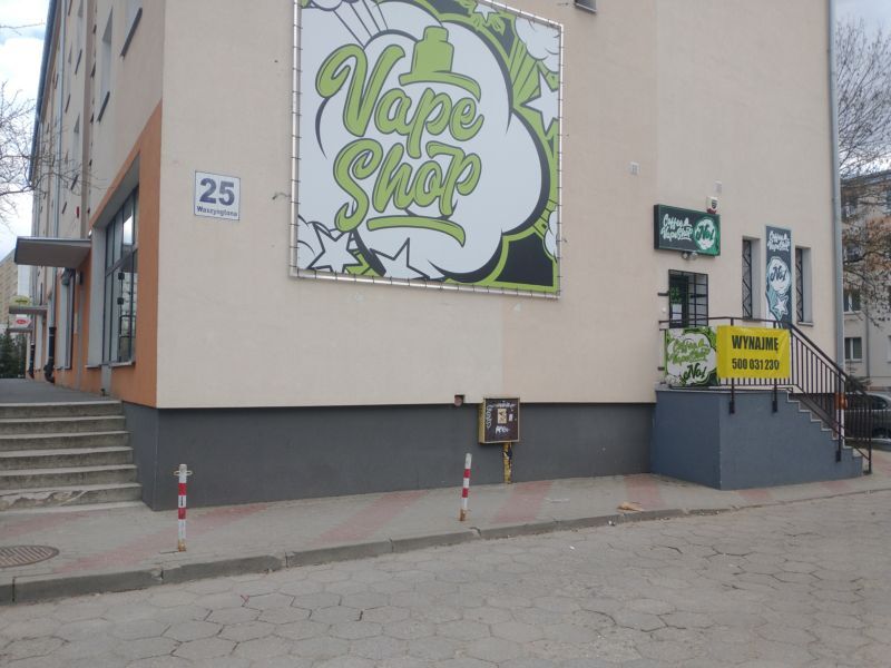 Lokal 58 m2 na parterze przy ul Waszyngtona 25.