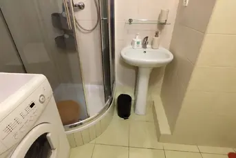 Komfortowa kawalerka , 24m2, parter, os. PIASTA