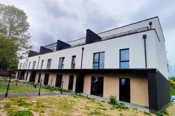 Dwupoziomowe bezczynszowe 130m + taras 21m