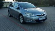 Opel Astra J 2011