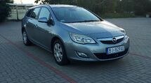 Opel Astra J 2011