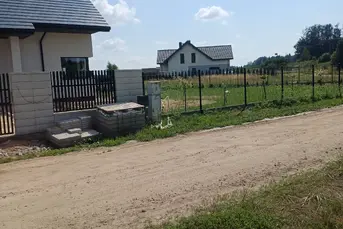 NOWA DZIAŁKA BUDOWLANA   Z   WARUNKAMI  ZABUDOWY 