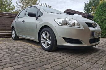 Sprzedam Toyota Auris 1.4 D-4D 2008/2009