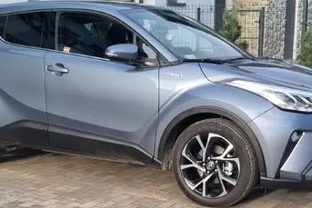 Toyota C-HR 1.8 garażowany, na gwaracji