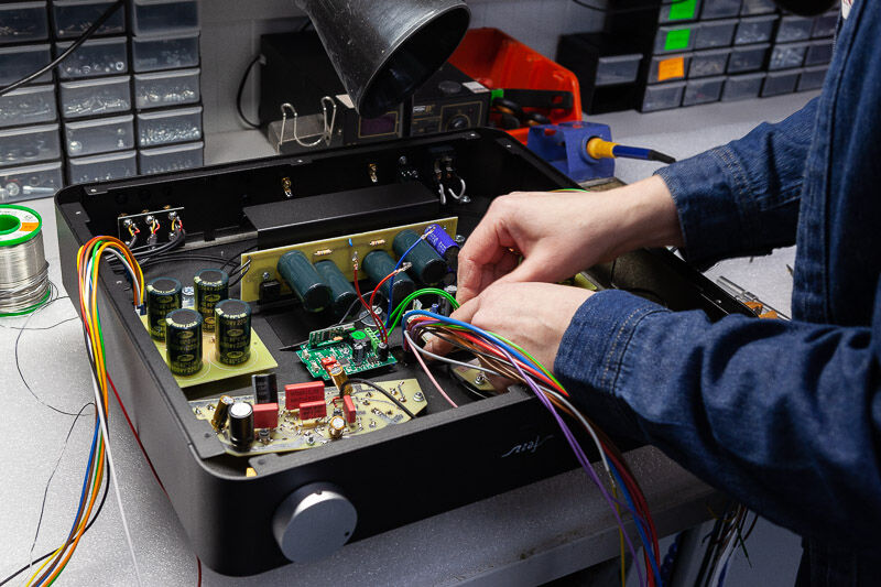 Specjalista ds. Elektroniki – Fezz Audio