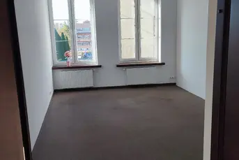 Jasne Biuro 22 m² w Centrum Prywatny Parking 