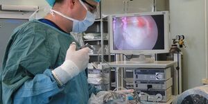 Neurochirurgiczna Praktyka Lekarska Dr hab. n. med. Tomasz Łysoń