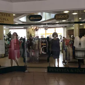 DANA. Puszysta i Szczupła Pani