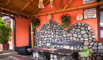 Biesiadna Restauracja - Bar & Sala Bankietowa