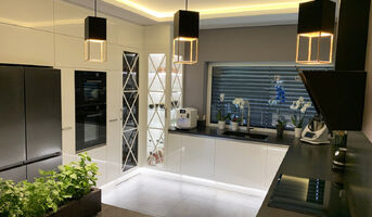 Białous K. Meble kuchenne, na wymiar, zabudowy