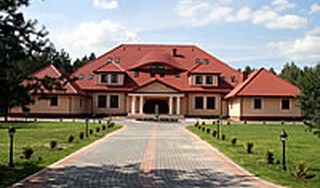 Hotel - Dworek Tryumf kat.***