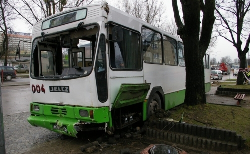 Białystok: Wypadek autobusu komunikacji miejskiej 