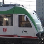 Zmiana godzin odjazdu bezpłatnego pociągu do Warszawy