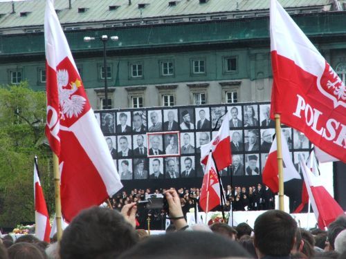 Cała Polska żegnała  ofiary tragedii pod Smoleńskiem